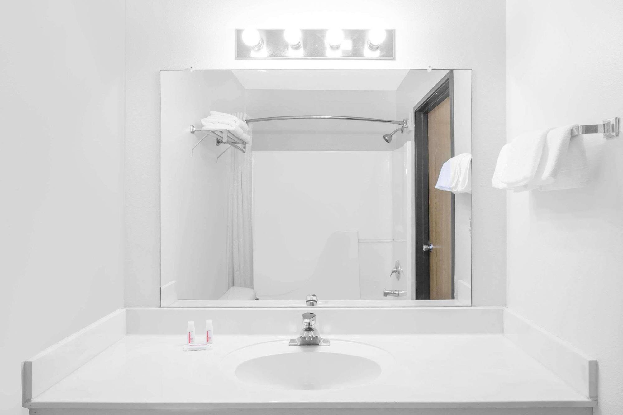 Super 8 By Wyndham Vernal Ut Ngoại thất bức ảnh