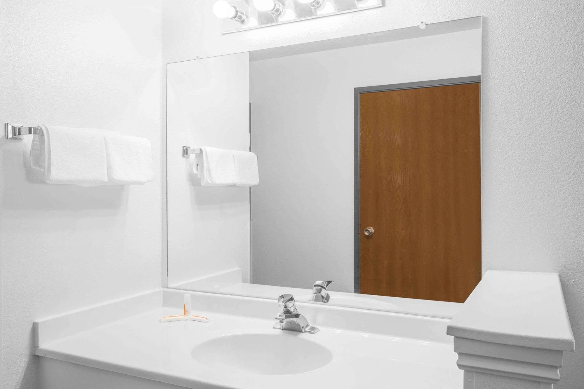 Super 8 By Wyndham Vernal Ut Ngoại thất bức ảnh